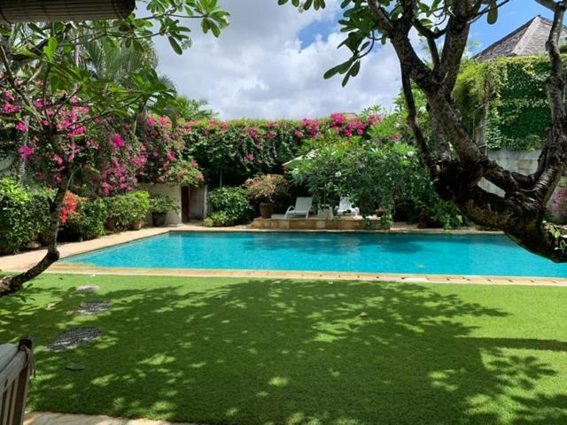 Villa Kunang Seminyak  Luaran gambar